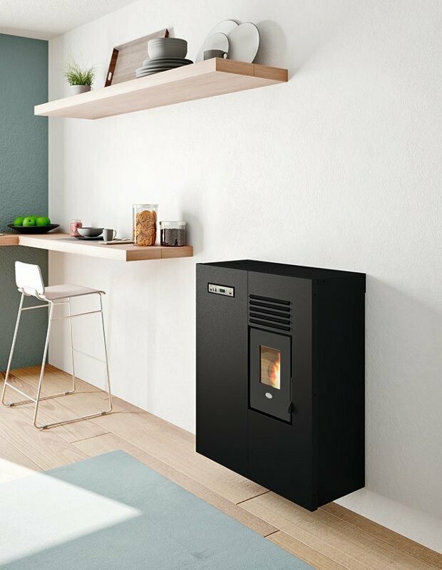 ESTUFA DE PELLET CANALIZABLE SLIM MATILDE 4,6 kW