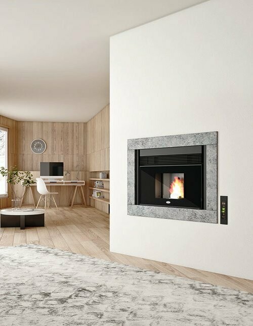 INSERTABLE DE PELLET TOMMY 11 KW CANALIZABLE