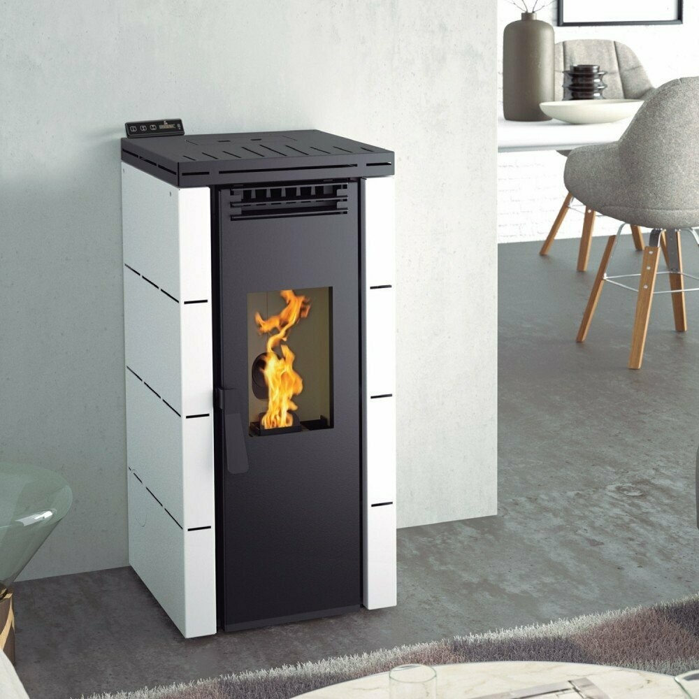 ESTUFA  DE PELLETS  MODELO BP- 100  FM  POTENCIA MÁXIMA 9,8KW
