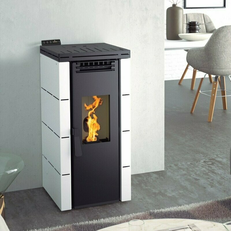 ESTUFA  DE PELLETS  MODELO BP- 100  FM  POTENCIA MÁXIMA 9,8KW