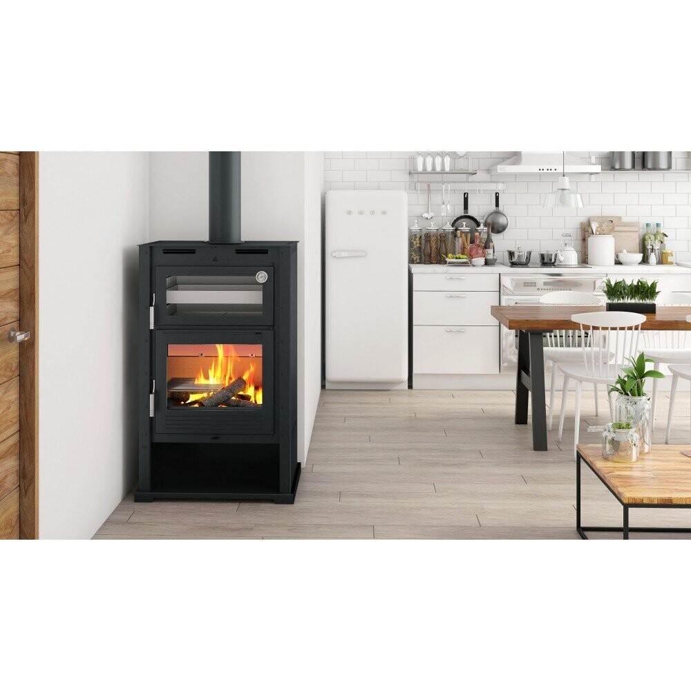 ESTUFA DE LEÑA  MODELO M-107 FM   POTENCIA MÁXIMA 12KW