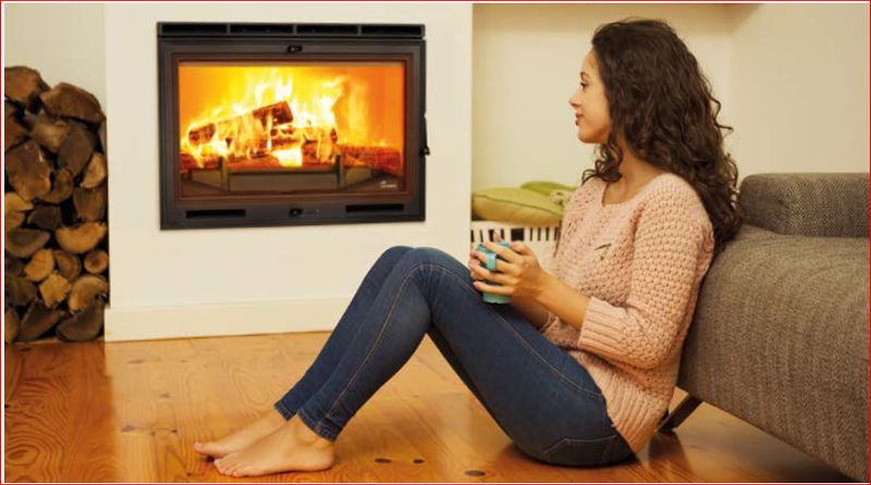 Chimenea de leña  in 700