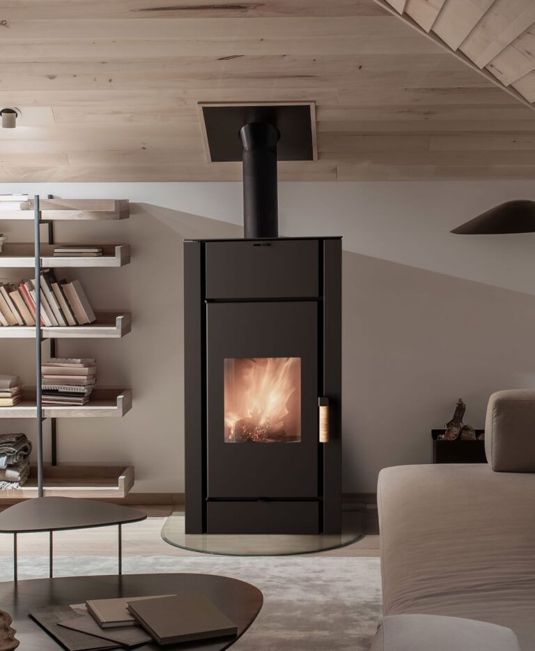 Estufa de leña MAYA 12,8 KW KALOR Estufa de leña MAYA 12,8 KW KALOR