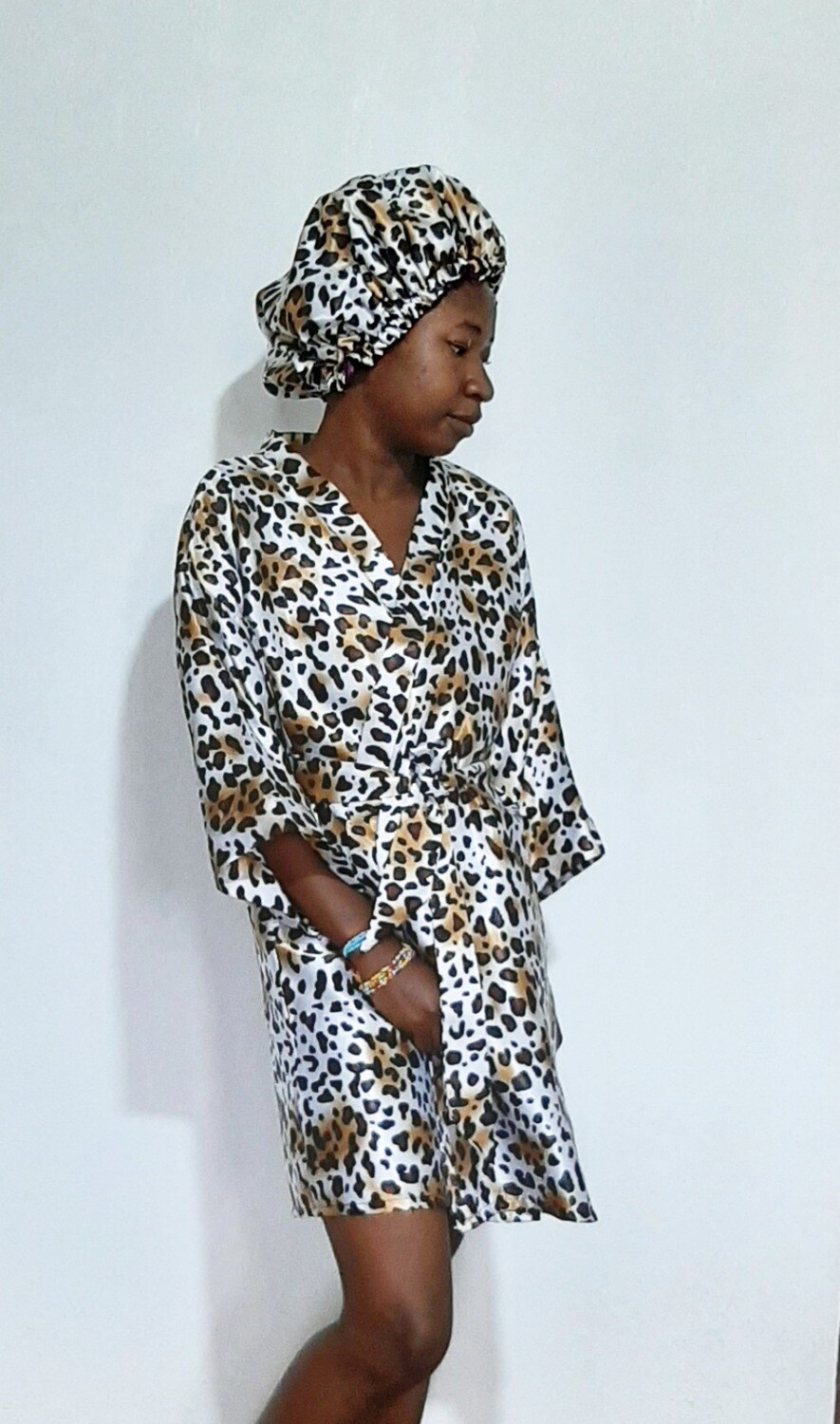 LEO AFRICAN SATIN PRINT ROBE AND BONNET SET