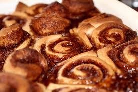 Six Cinnamon Rolls Without Nuts