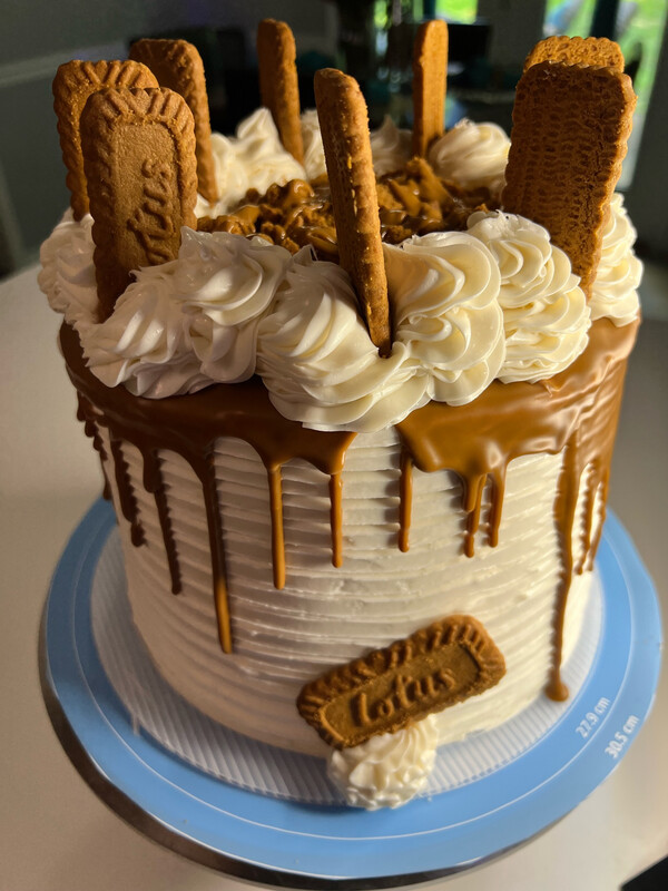 Decadent Kouture Kakes