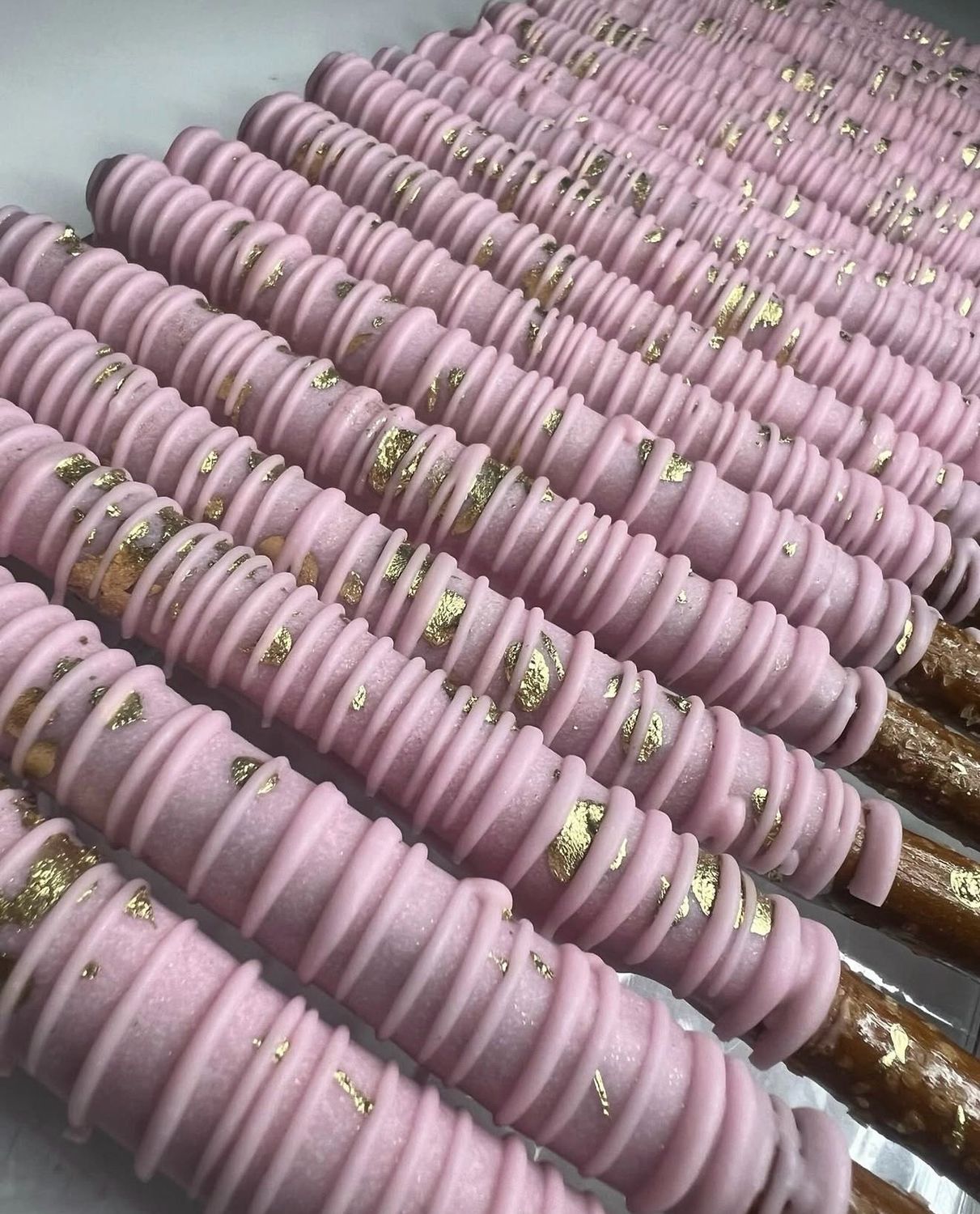 Dipped Pretzels 12ct