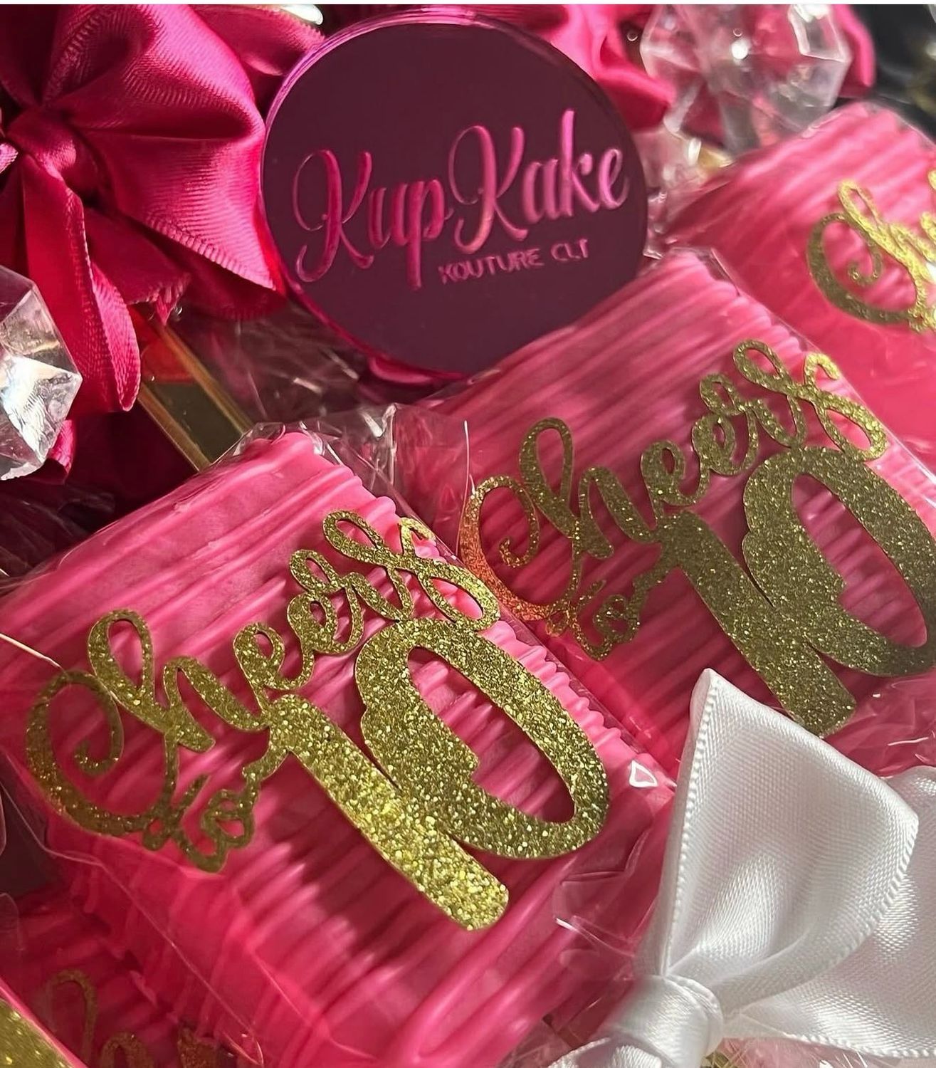 Dipped Rice Krispie Treats 6ct