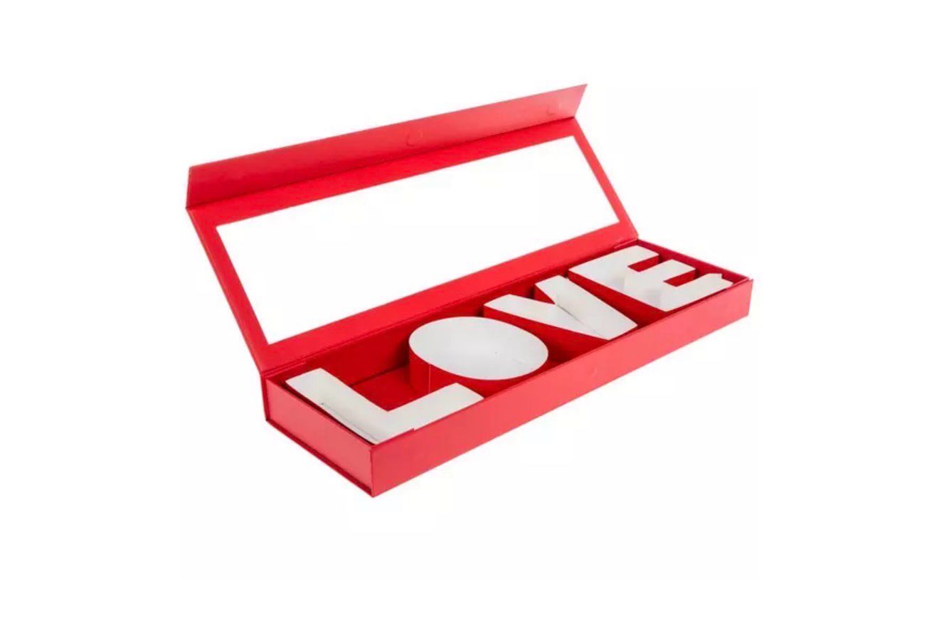 "L.O.V.E" Berry Boxes (Valentines day)