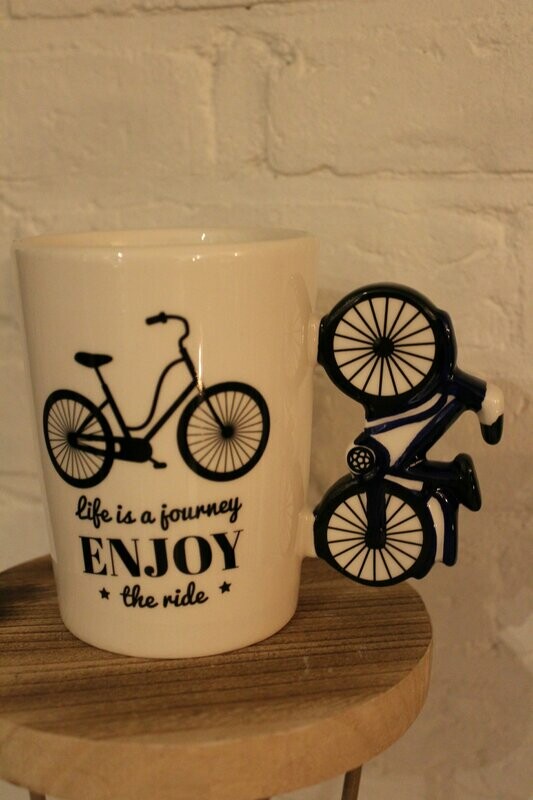 Life is a journey mok in rood en blauw