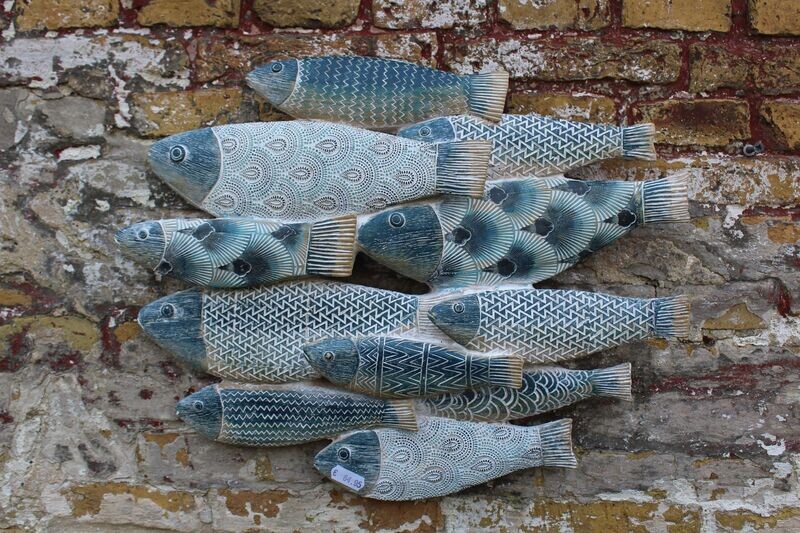 Wandornament vissen blauw steen