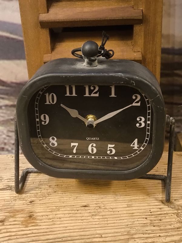 Tafelklokje mat zwart