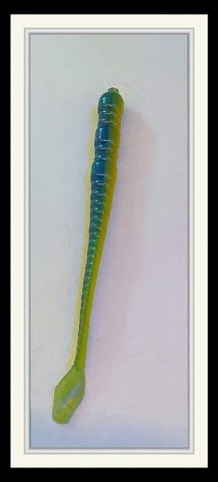 4&#39;&#39; Fliptail worm