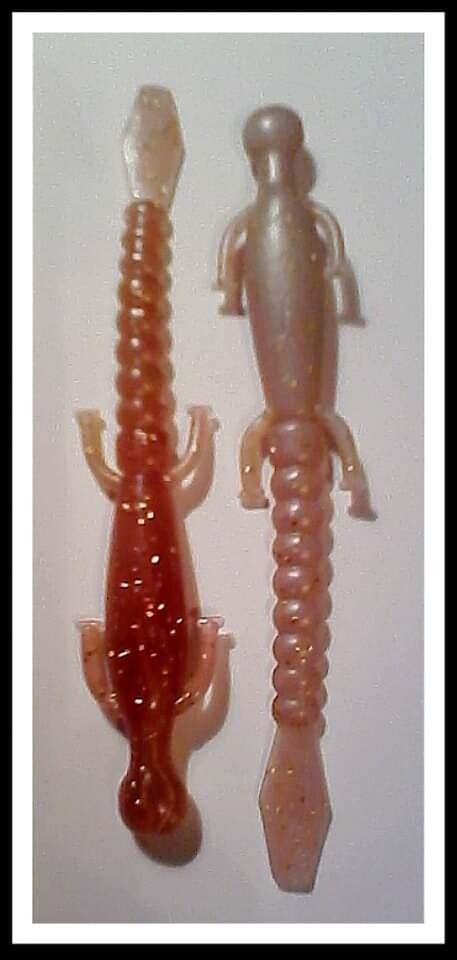 4&#39;&#39; Lizard floating 