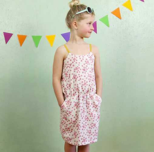 Studio  Schnittreif  Sofie Sommerkleid mit Spaghettiträgern