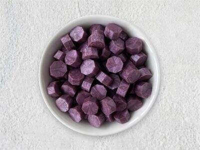 Sealing Wax Beads in Glass Bottle - Cyklamen