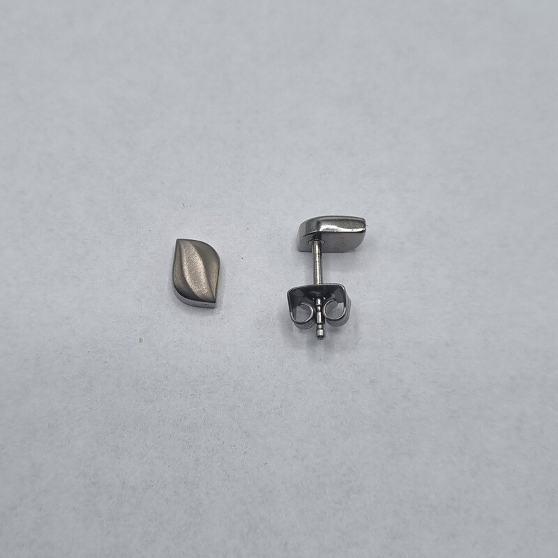 Ohrstecker Titan