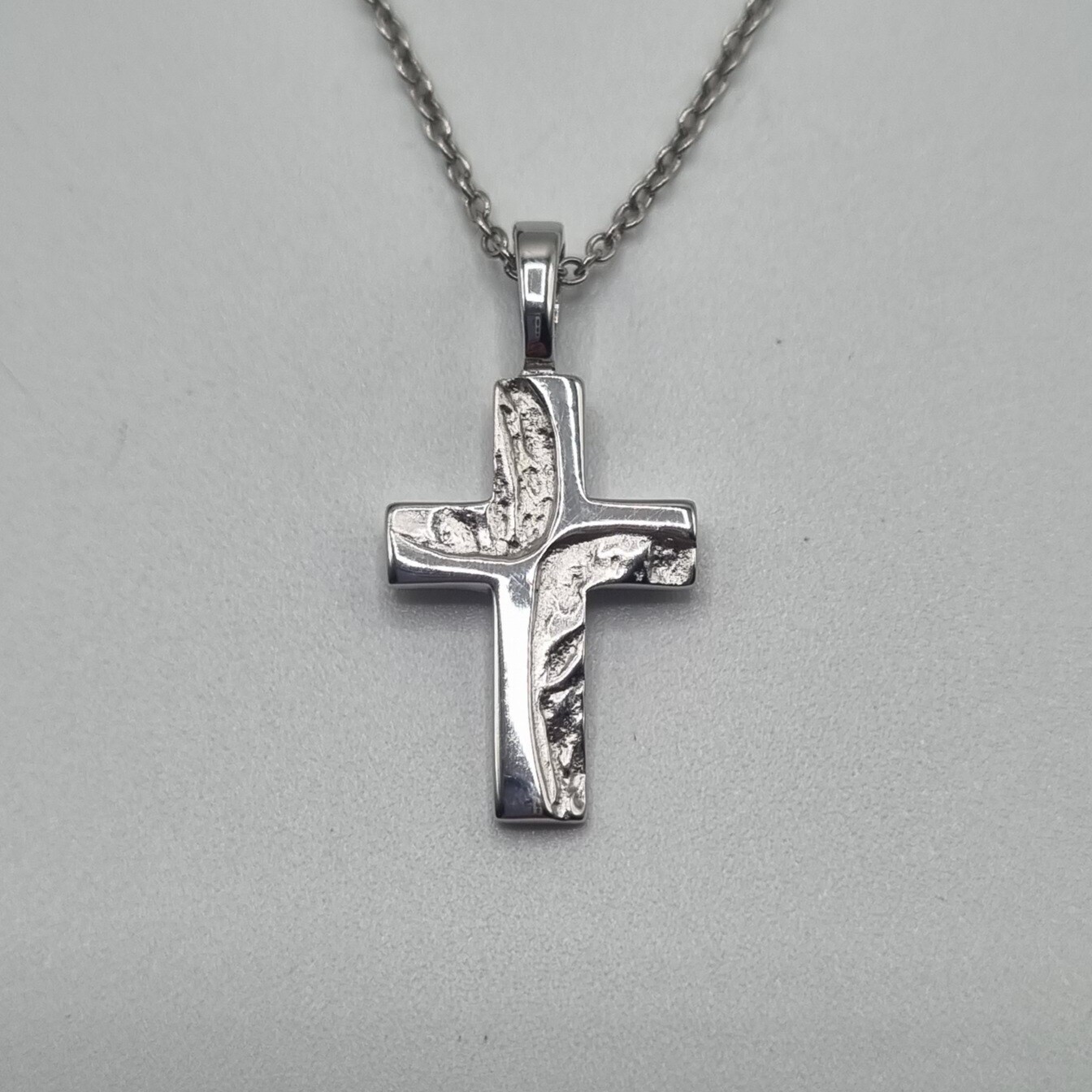 Anhänger Kreuz