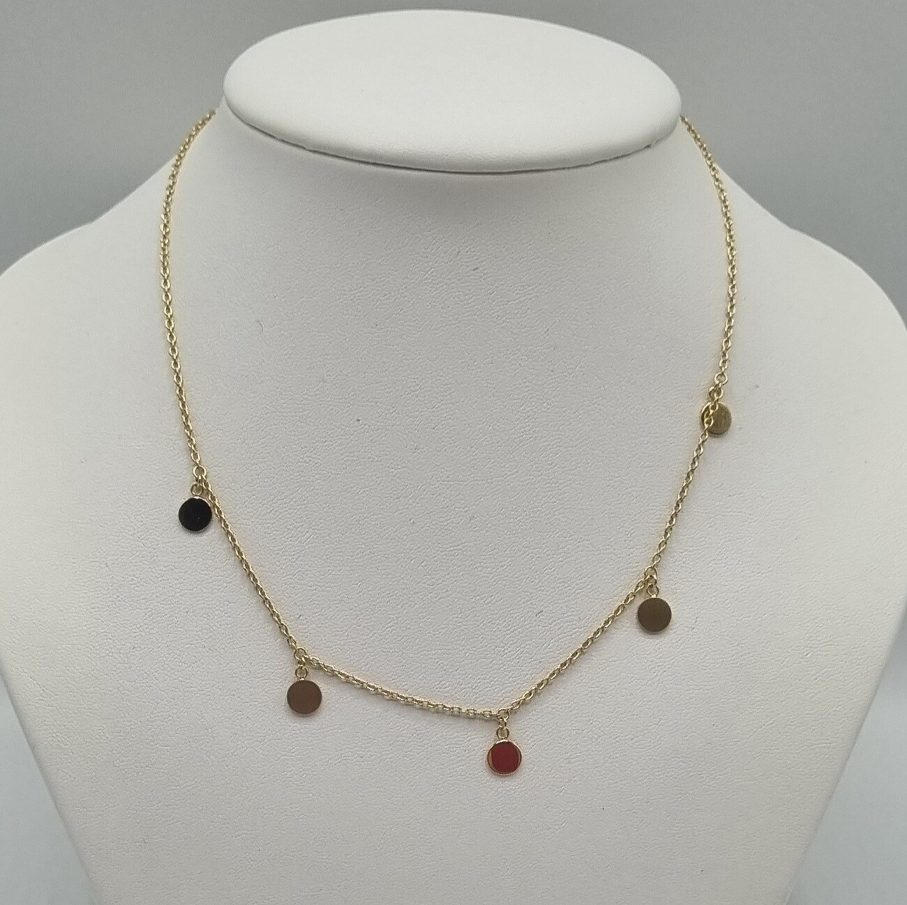 Collier Titan