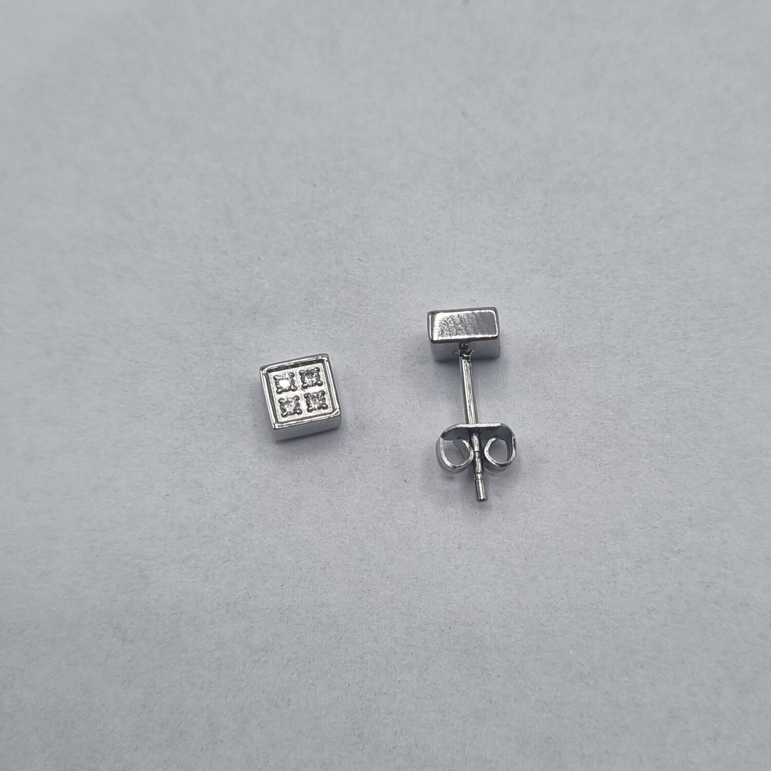 Ohrstecker Stahl