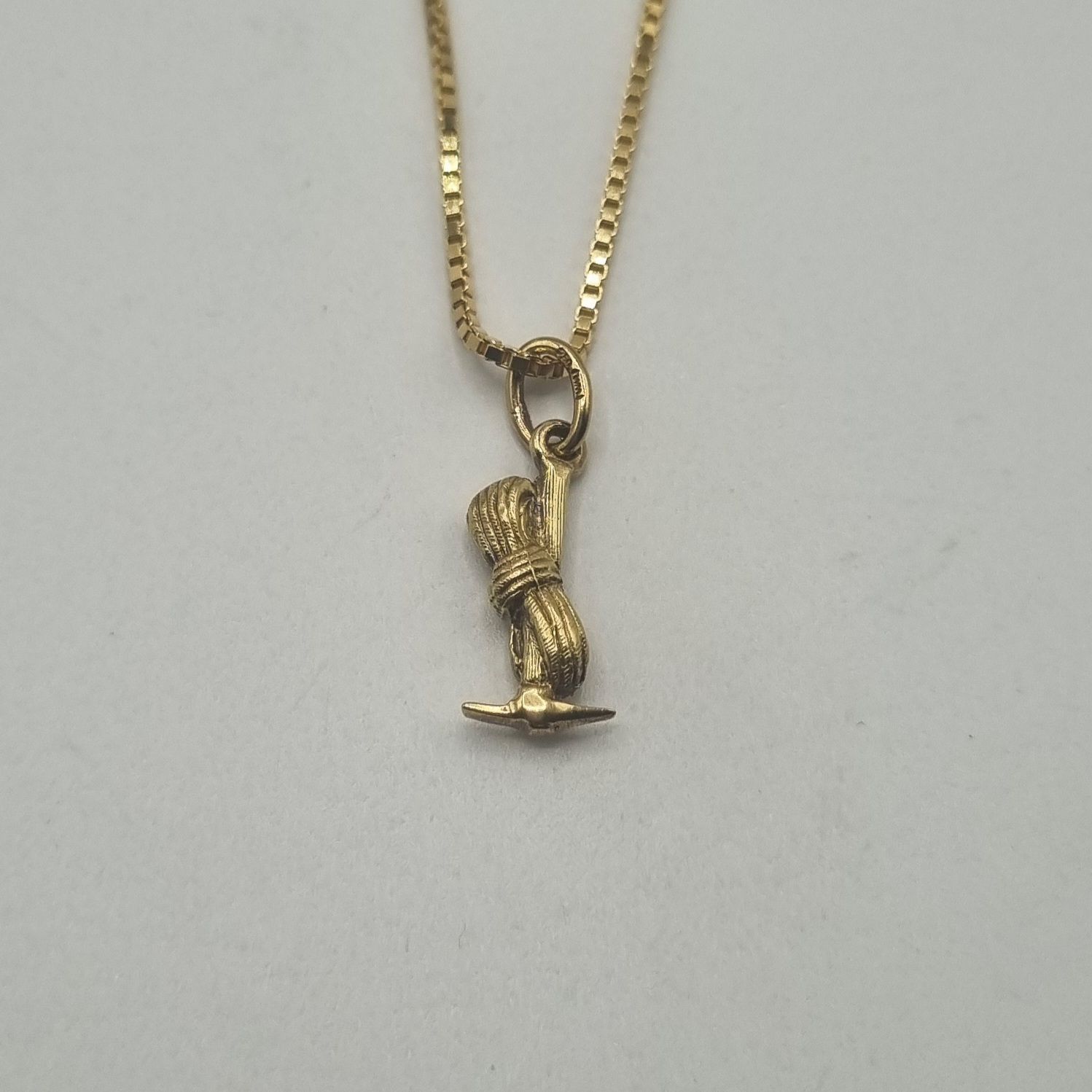 Anhänger Gelbgold