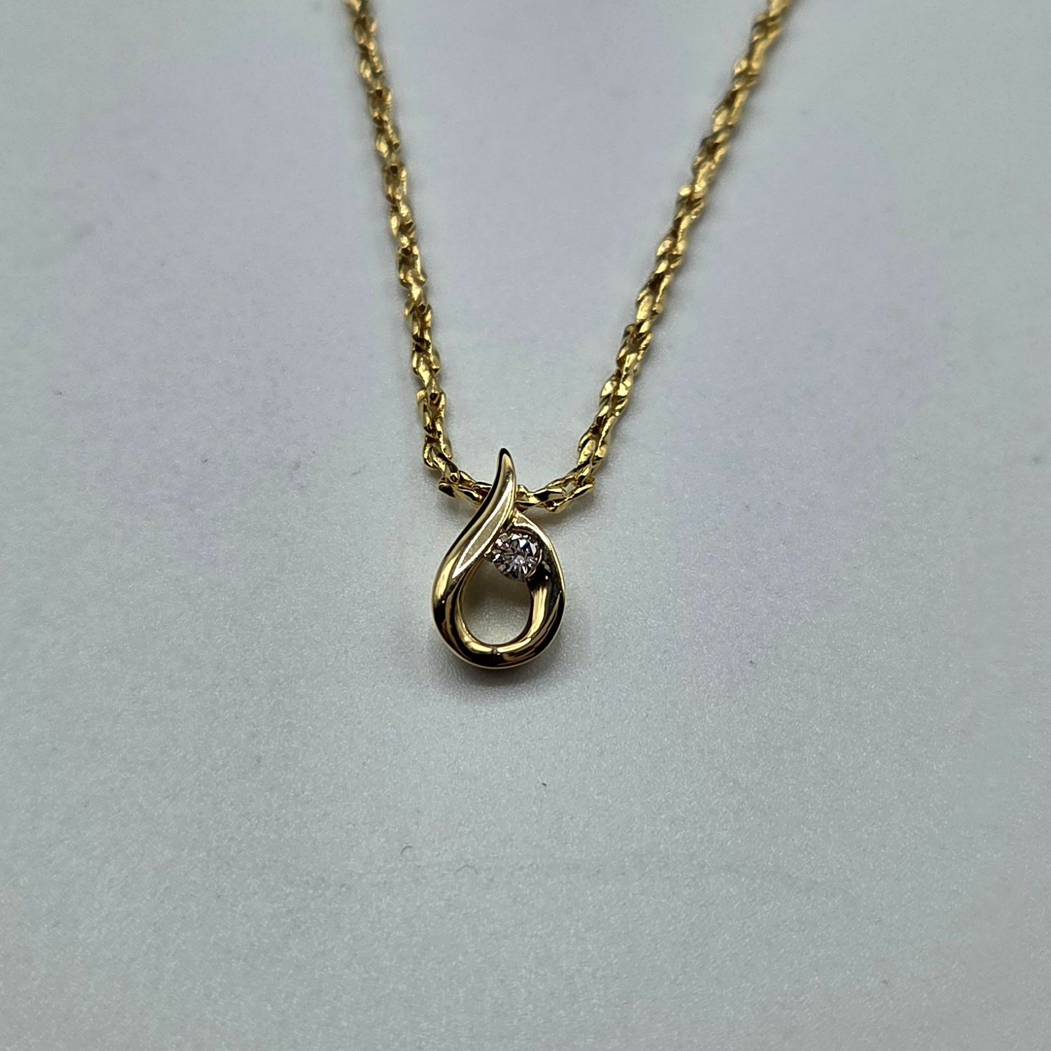 Anhänger Gelbgold