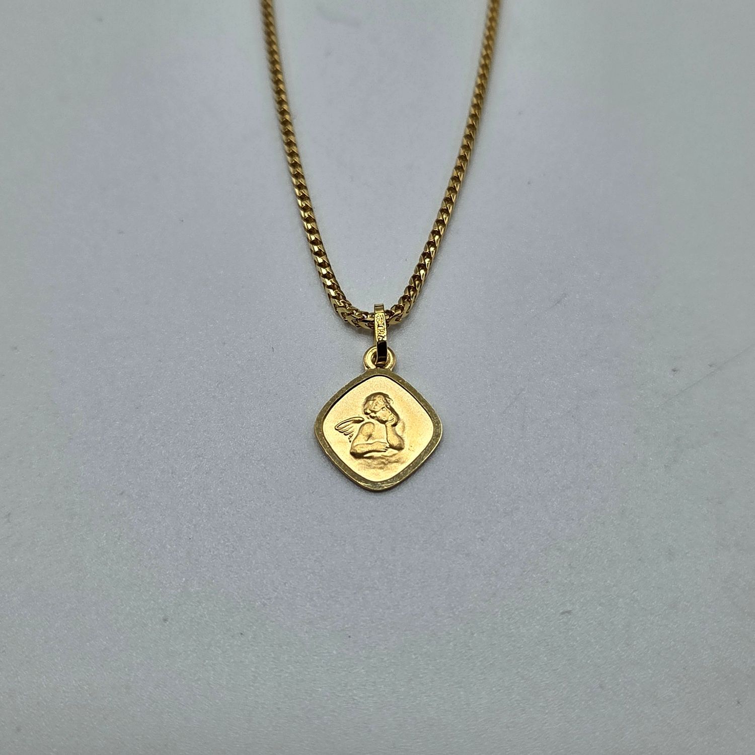 Anhänger Gelbgold Engel