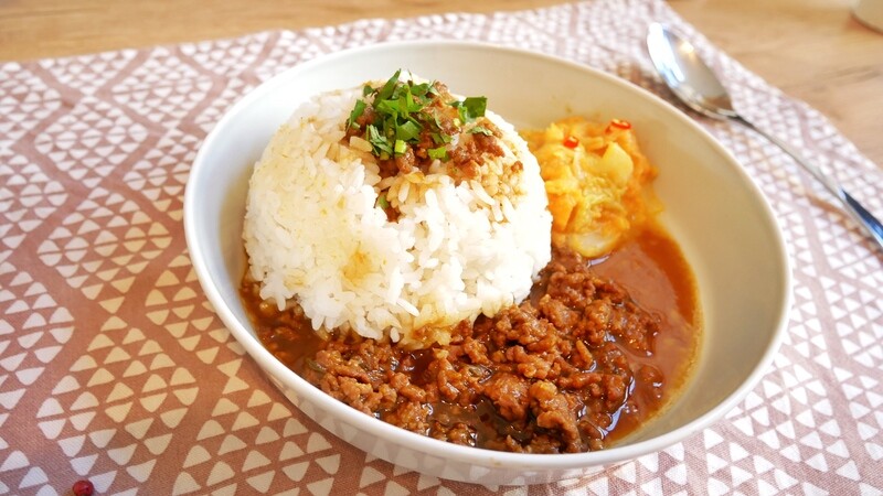 Frozen Lu Rou Fan (Mražené Dušené Mleté Maso s Rýží)/ 滷肉飯冷凍包