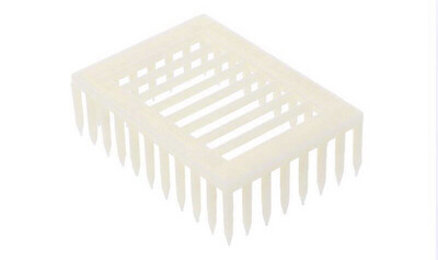 Plastic Push-In Queen Cage 