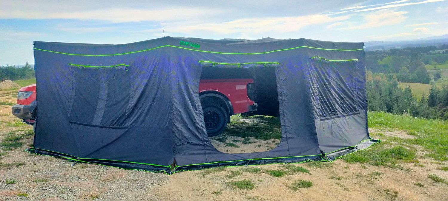 Wall set for 2.5m 270 Bat-Wing Awning (7 pieces) Wall set for 2.5m 270 Bat-Wing Awning (7 pieces)