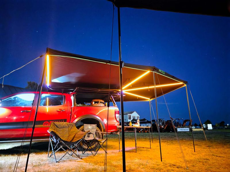 2.2 Black Awning Pole (outside)