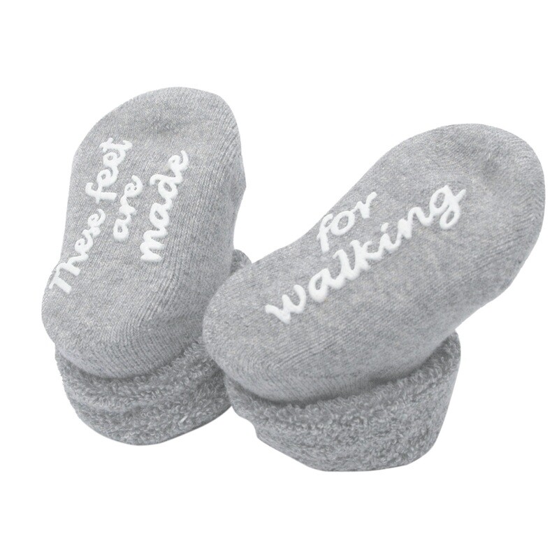 Babysokjes &#39;These feet are made for walking&#39;