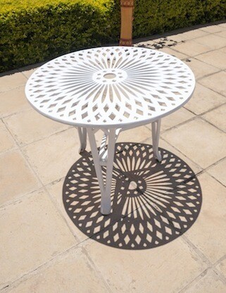 4 Seater Diamond with 85cm King Diamond Table
