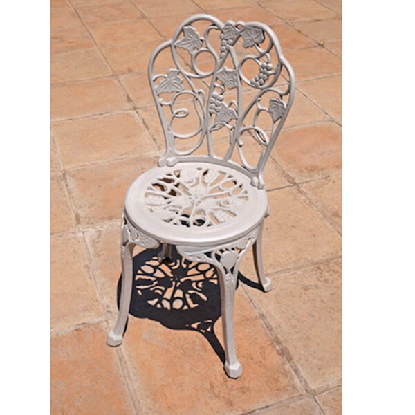4 Seater Grape with 75cm Bonzai Table