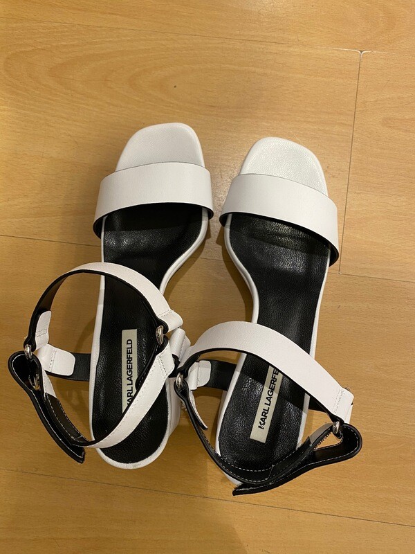 Schuhe