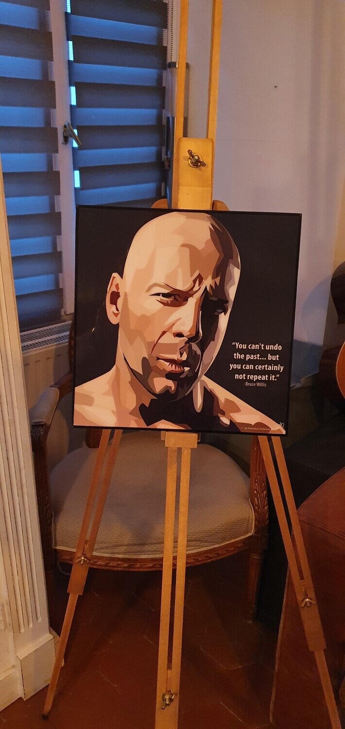 BRUCE WILLIS