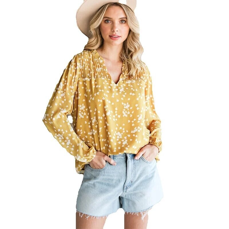 Gul romantisk trykk rynket chiffonskjorte
