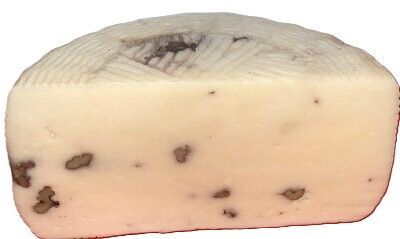 Caciotta con Noci