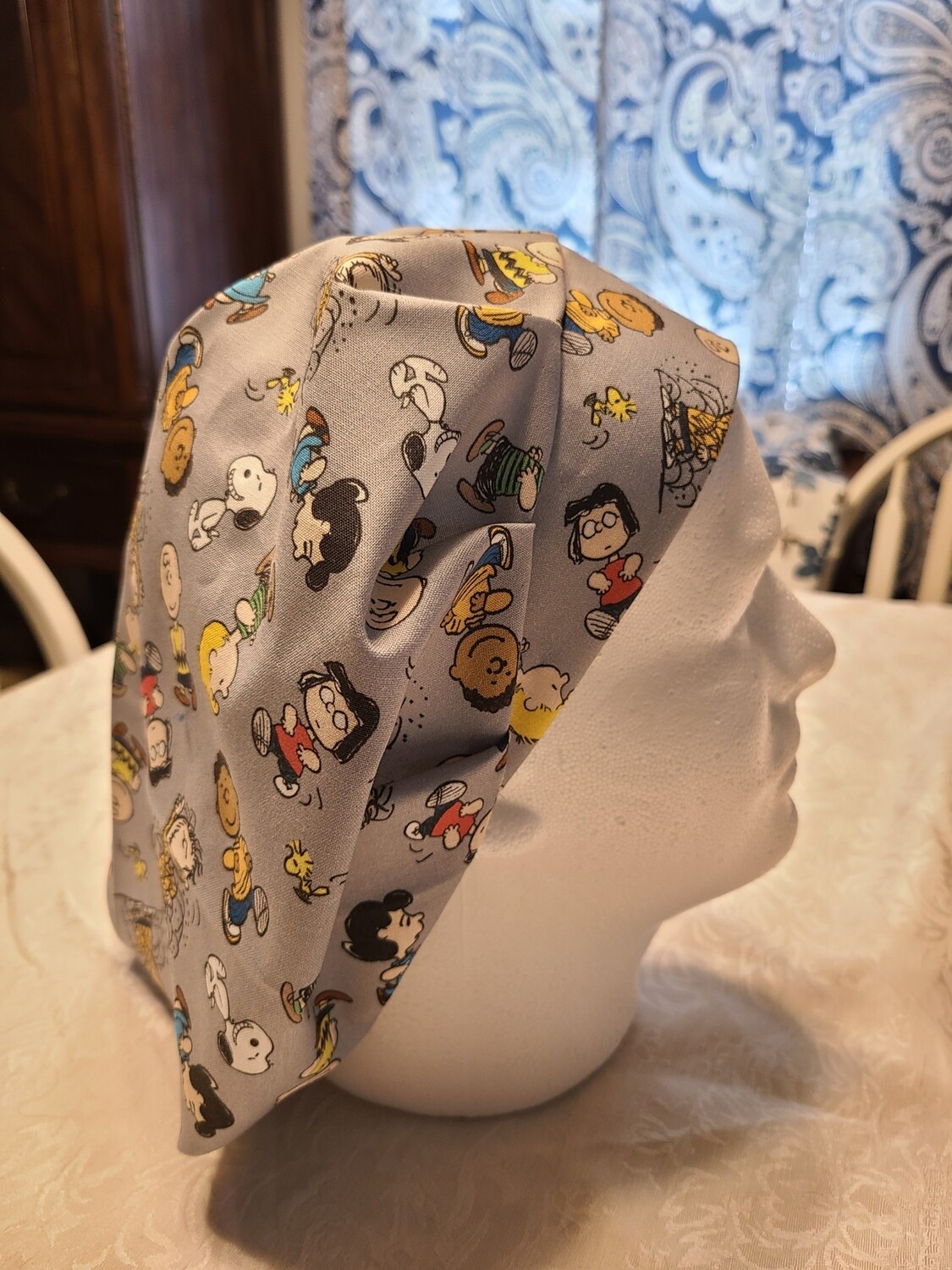 Peanuts Bouffant
