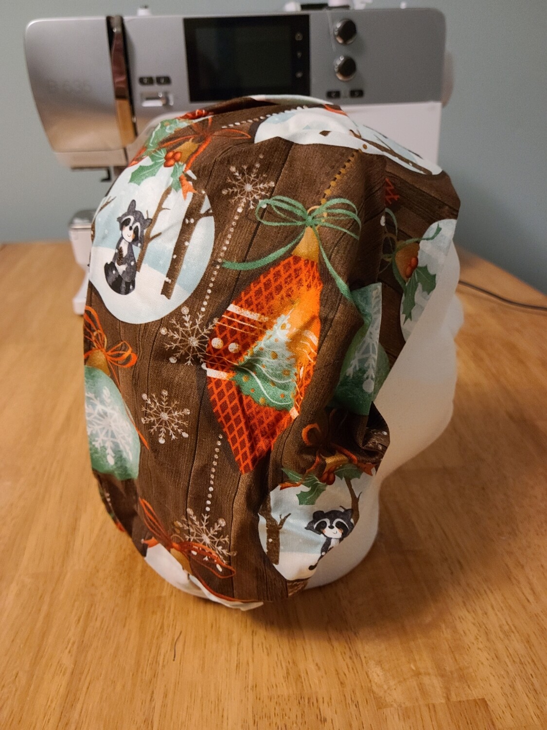 Woodland Ornament Bouffant