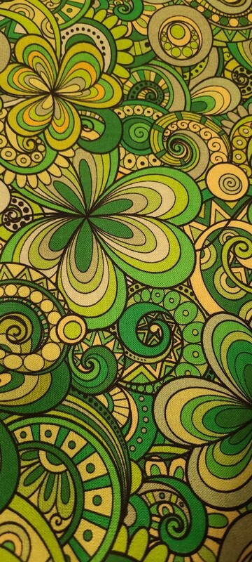 Groovy Shamrock Euro