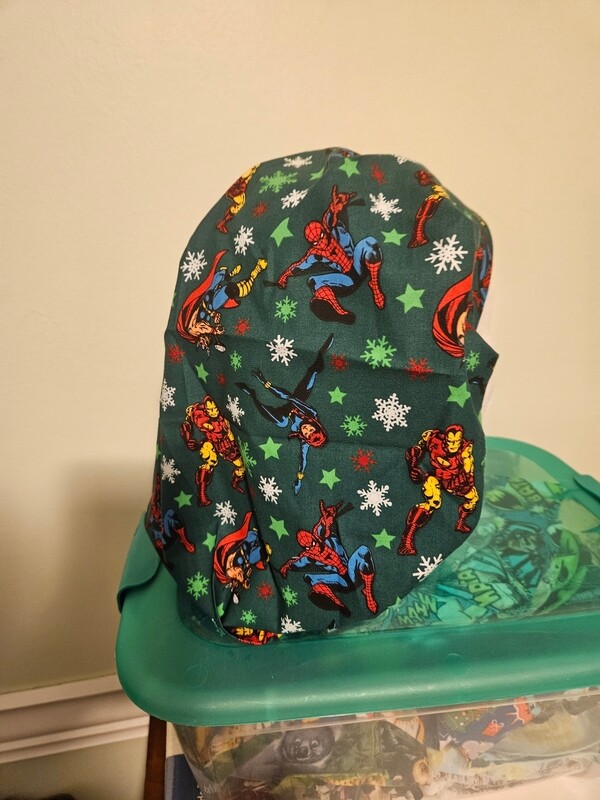 Marvel Xmas Bouffant