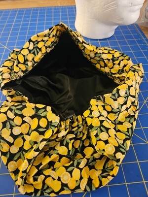 Lemons XL satin Lined Bouffant