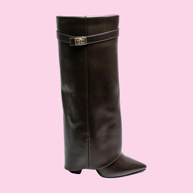 Hearts Lock Boots Brown