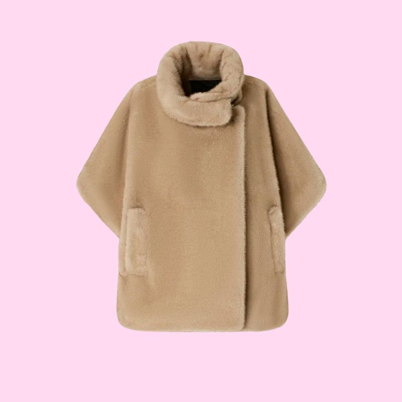 Pinko Comodino Fake Fur Cape Beige Pinko Comodino Fake Fur Cape Beige
