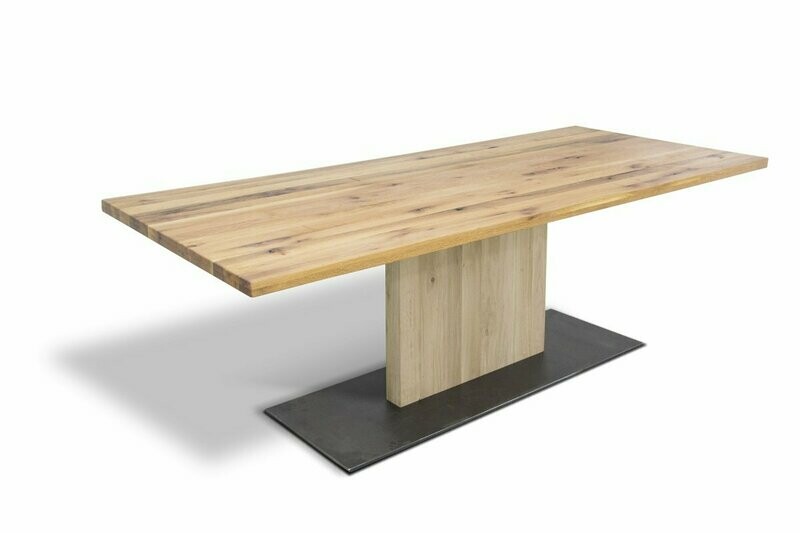 Rustica Wild Oak Table Model Monte Ray