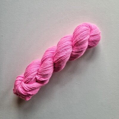 Hot Pink - Alpaca/Merino/Silke