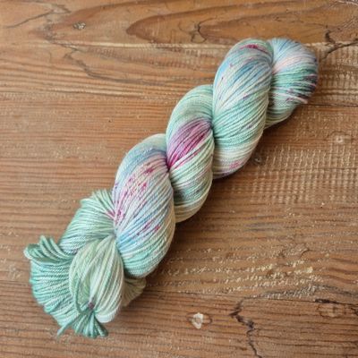 Mysteria  - Silky Merino DK 