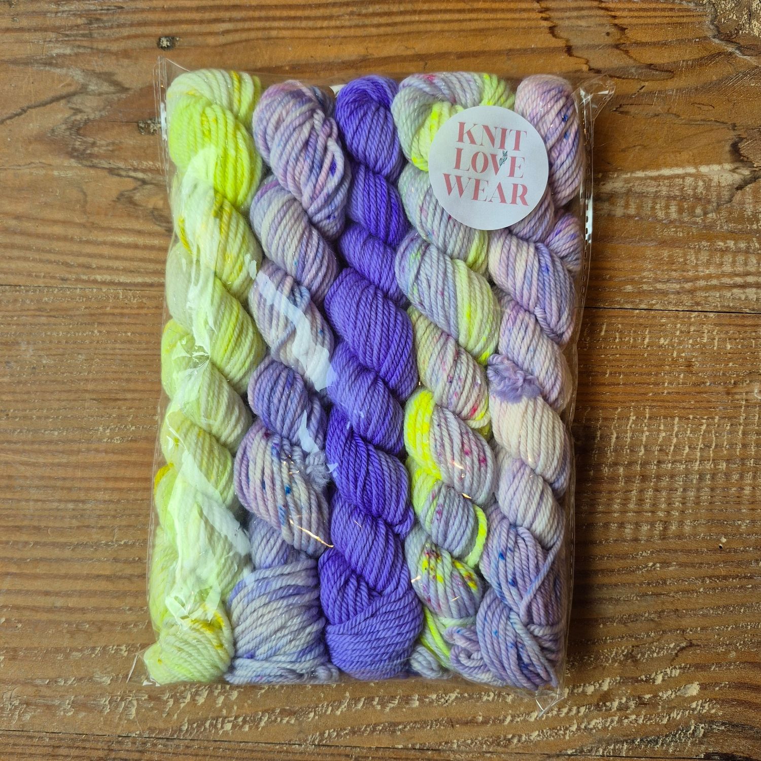 Purple&#39;s &amp; Yellows - Sock Kit DK
