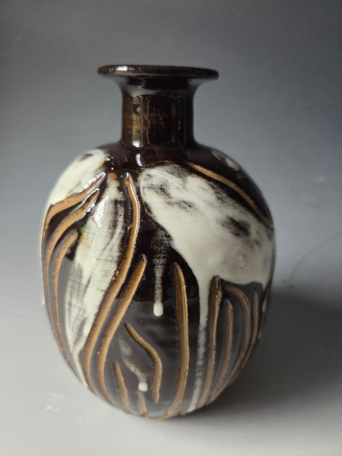 Flat Top Multicolored Carved Bud Vase